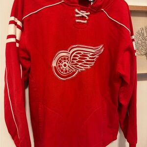 Reebok Red‎ Wings Hoodie  size 14/16